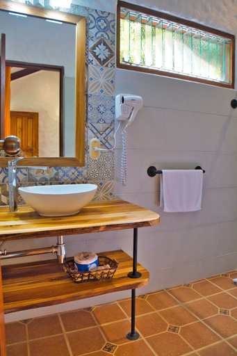 Bathroom 3, Hotel Selva y Mar Sámara, Nicoya