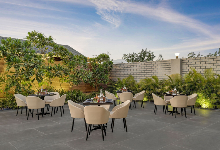 Food & Drinks 5, Casawood Resort, Sirohi