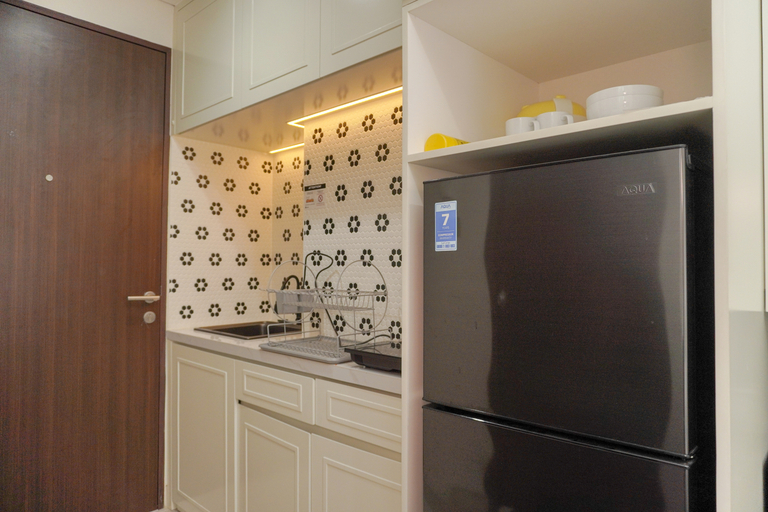 Others 4, Nice and Simply Look Studio Transpark Cibubur Apartment By Travelio, Depok