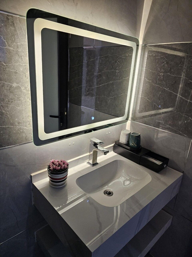 Others 5, Milano Hotel, Hải Dương
