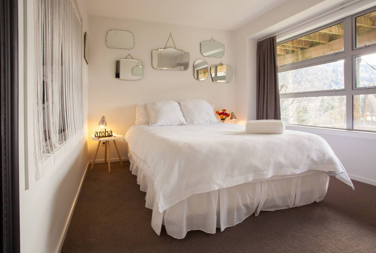 Bedroom 2, The Love Shack, Queenstown-Lakes