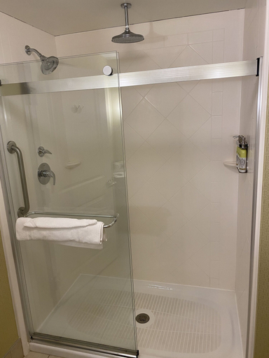 Bathroom 2, Holiday Inn Express & Suites PITTSBURGH SW - SOUTHPOINTE, Washington