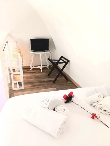 Bedroom 4, Villa Sine Tempore Fumarola, Matera