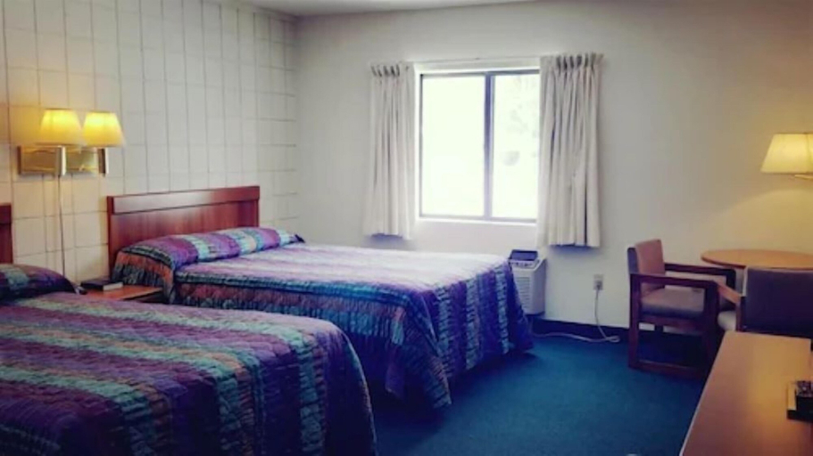 Others 3, Oakridge Motel, Newaygo