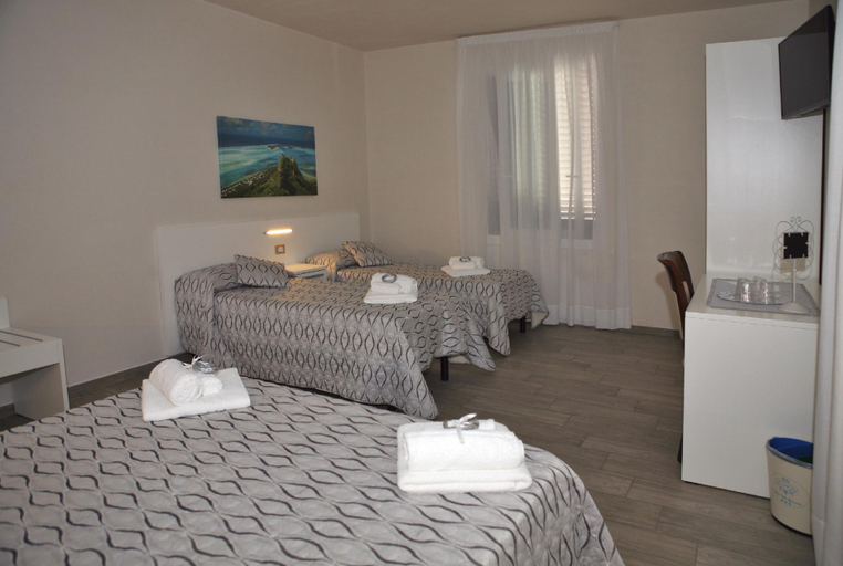 Bedroom 3, Hotel Villa Giovanna , Lecce