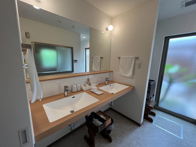 Bathroom 4, The Villa with a YAMAHA C6X - Villa Muse Okinawa- Vacation STAY 43827v, Nago