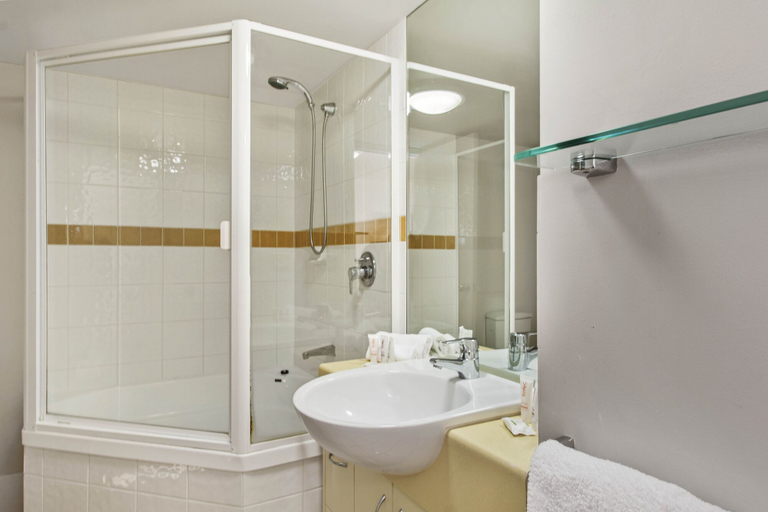 Bathroom 5, BreakFree Alexandra Beach, Maroochy - Mooloolaba