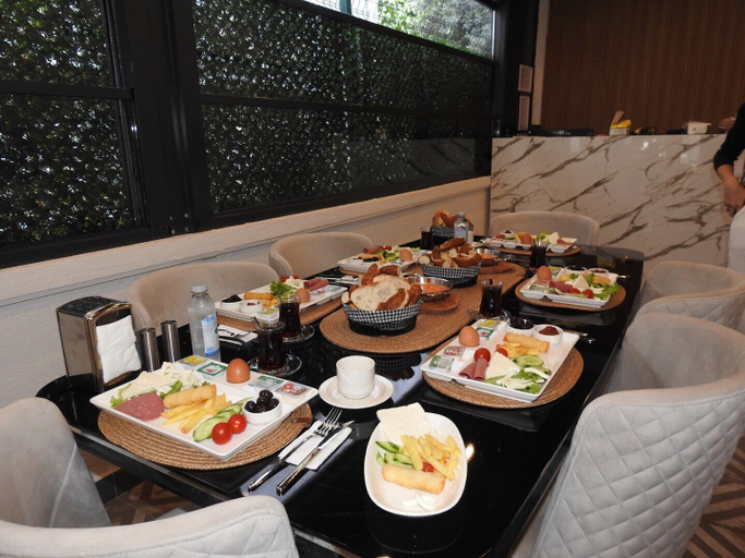 Food & Drinks 5, the rooms boutique hotel, Merkez