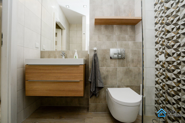 Bathroom 3, Family Apartment by 3City Rentals, Gdynia