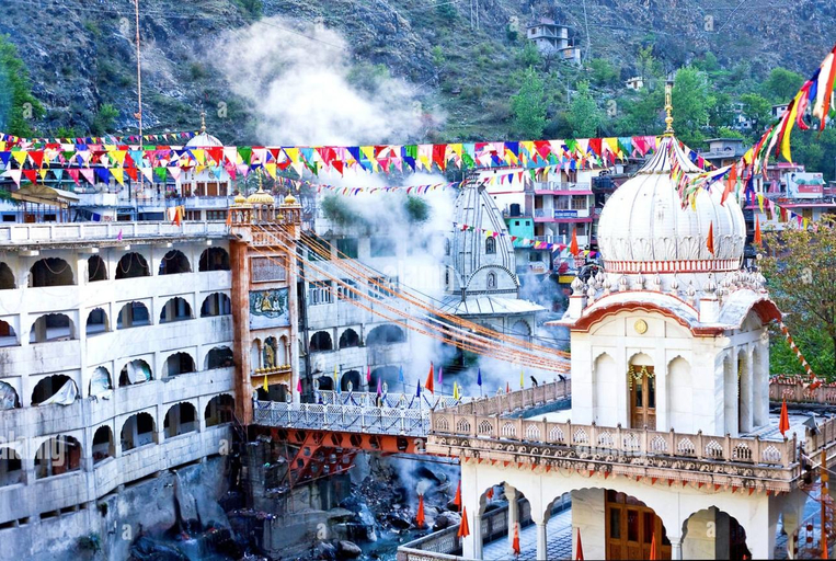 Others 3, Manikaran View, Kullu