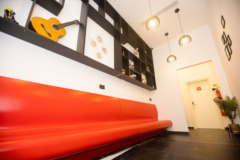 Others 5, Citizen suites