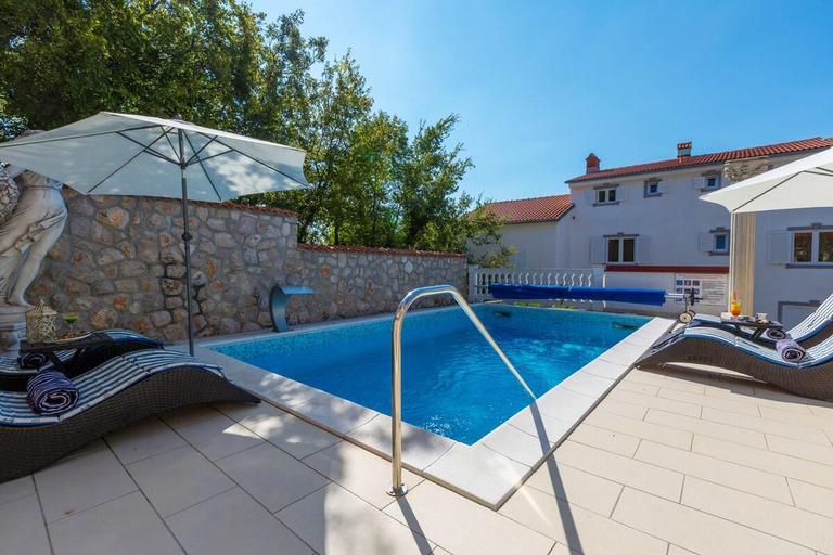 Sport & Beauty 2, Branka 1, Crikvenica