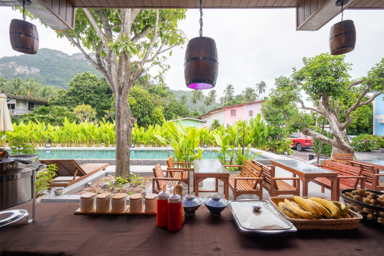 Food & Drinks 4, Janpa resort, Don Sak