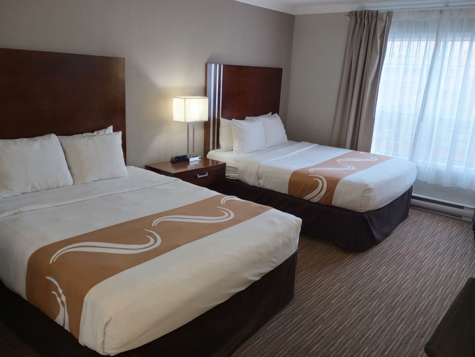 Bedroom 3, Quality Inn Downtown Inner Harbour, Capital