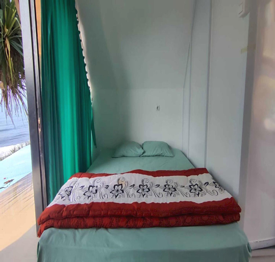 Bedroom 2, Capital O 93389 Osanna Beach Resort, Wonogiri