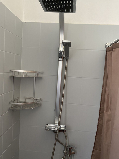 Bathroom 4, Le Piquet Résidence, Gers