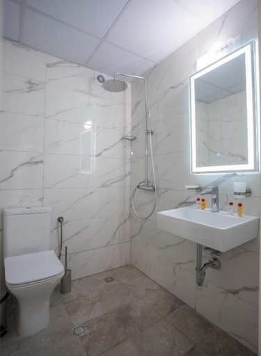 Bathroom 3, COOP Kiten, Primorsko