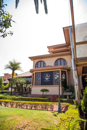 Exterior & Views 2, AVANTI HOTEL & CONVENTION CENTER, Cercado
