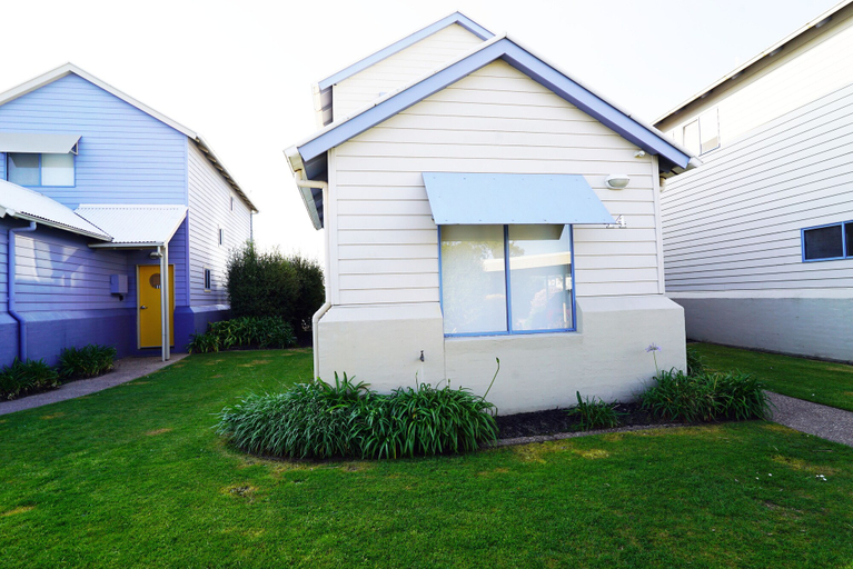 Exterior & Views 2, Captains Cove Resort - Waterfront Apartment, E. Gippsland - Bairnsdale