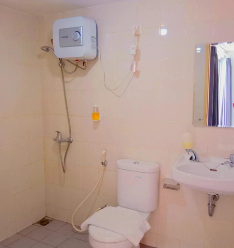 Bedroom 13