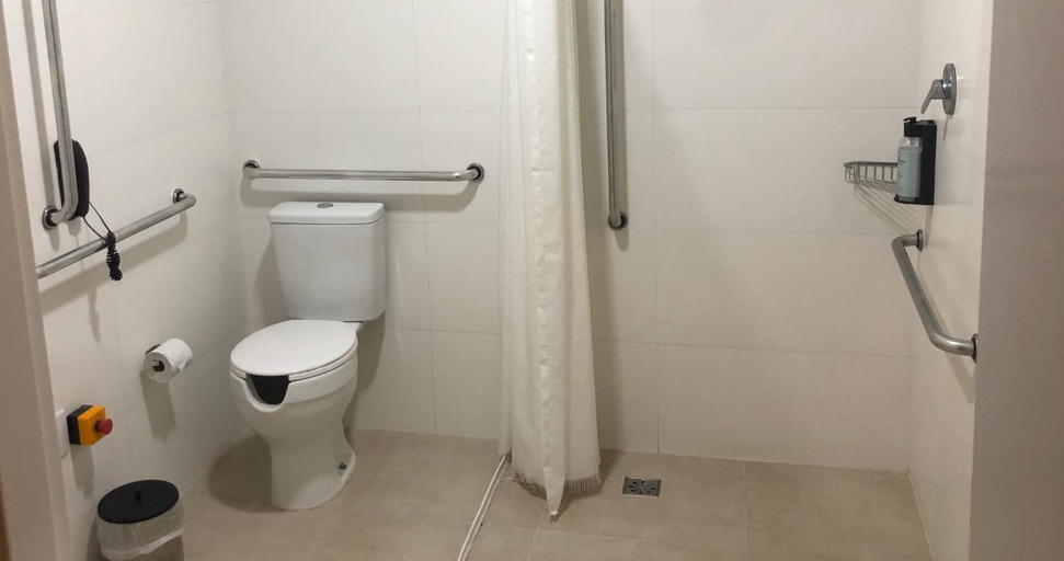 Bathroom 4, Sleep Inn Paulinia, Paulínia