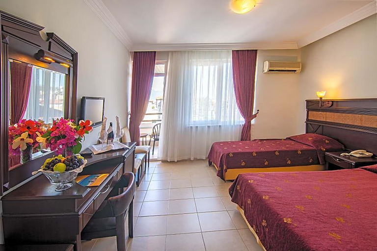 Bedroom 3, Kleopatra Ada Hotel, Alanya