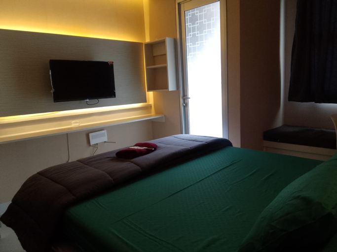 Bedroom 5, Apartemen Transpark Juanda by Cicie Room, Bekasi