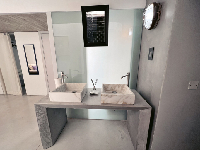 Bathroom 4, Nobile Apartments