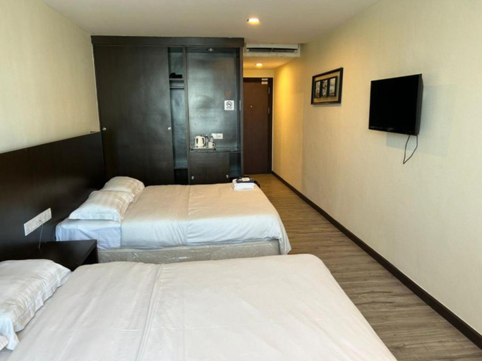 Others 5, Lucky-5 Inn, Bintulu