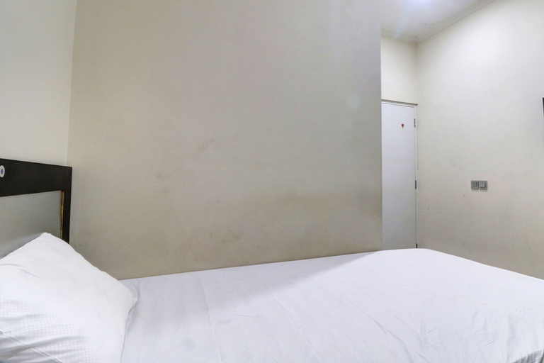 Bedroom 2, OYO Life 92707 D-akomiba Residence, Jambi