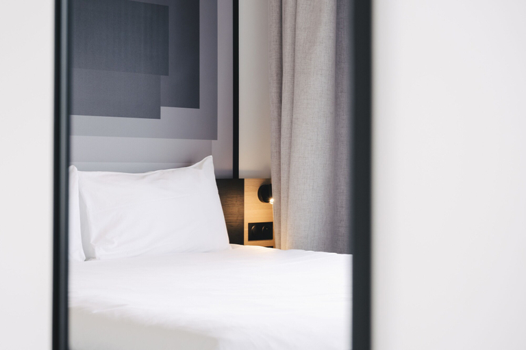 Bedroom 4, Ibis Rouen Centre Rive Droite Pasteur, Seine-Maritime