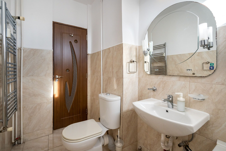Bathroom 3, Studio 37 by MRG Apartments, Municipiul Bucuresti