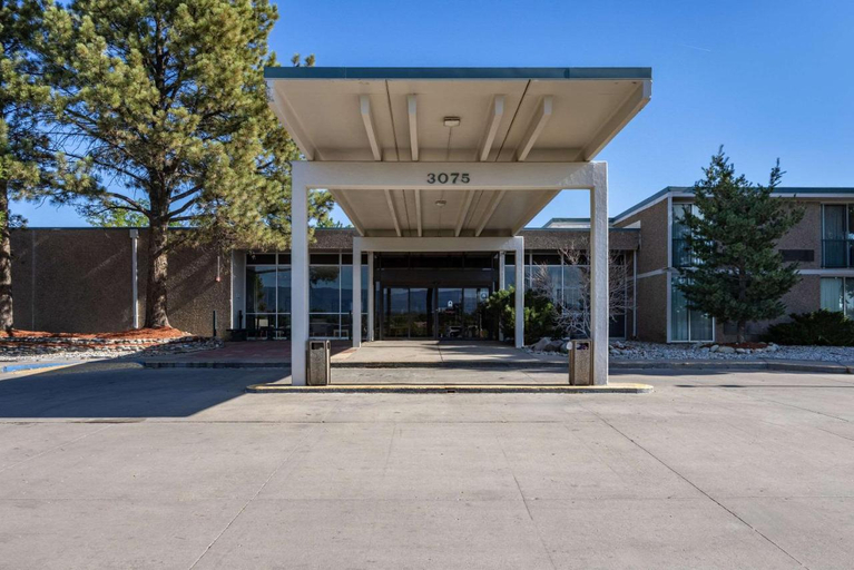 Exterior & Views 2, Suburban Studios Canon City, Fremont