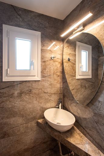 Bathroom 3, Blue Ark Acropolis Compass, Attica