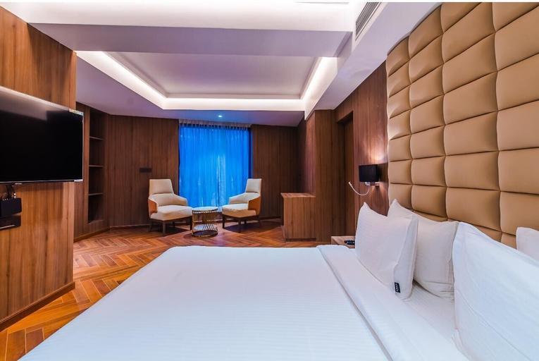 Bedroom 2, Hotel Grand Dhillon, Durg