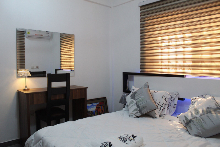 Bedroom, Kans Krib, Accra