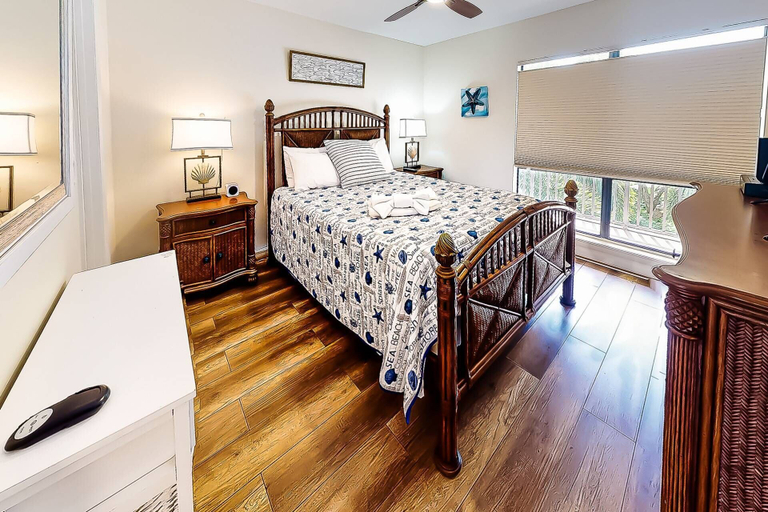 Bedroom 3, Bay Oaks, 3rd Floor, Sarasota