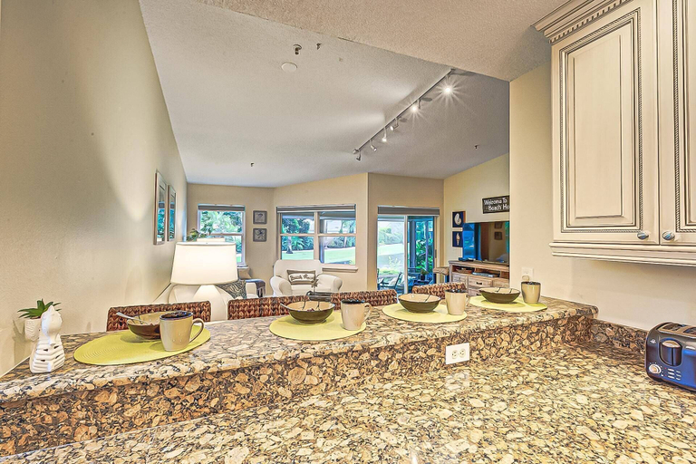 Food & Drinks, Siesta Bayside Condo, Sarasota