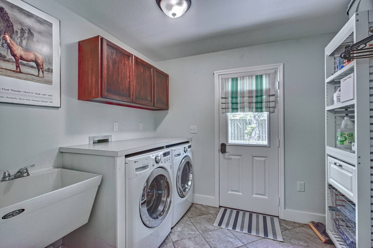 Bathroom 5, Canopy Cottage on Siesta Key, Sarasota