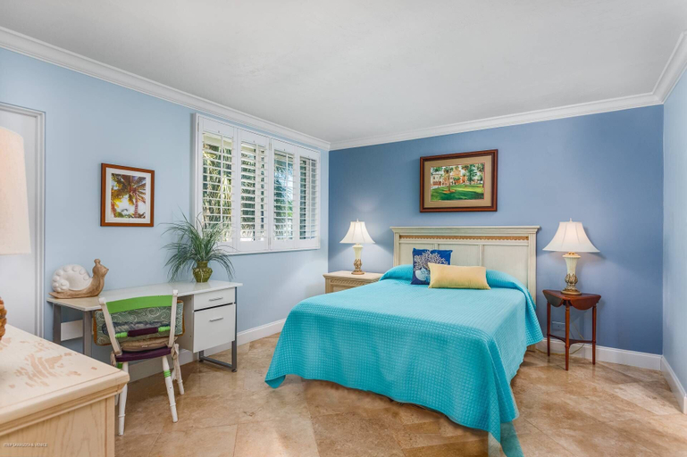 Bedroom 3, Kingston Arms 2nd Fl Walk to Beach & St. Armands Circle, Sarasota