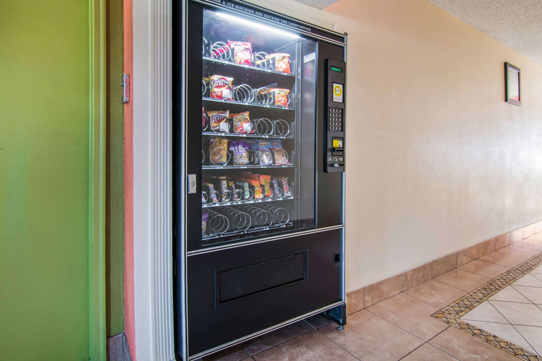 Food & Drinks 4, Econo Lodge Atlanta Airport East, Clayton