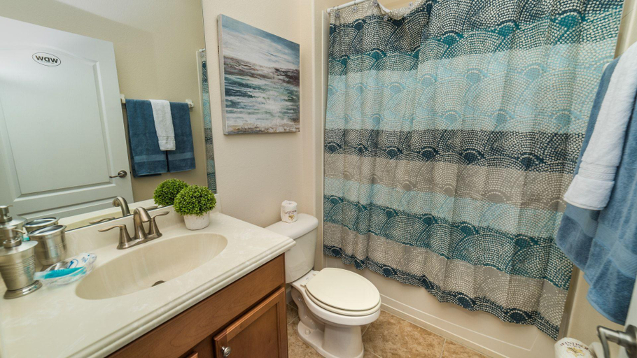 Bathroom 4, 2979 buccaneer palm road , Osceola