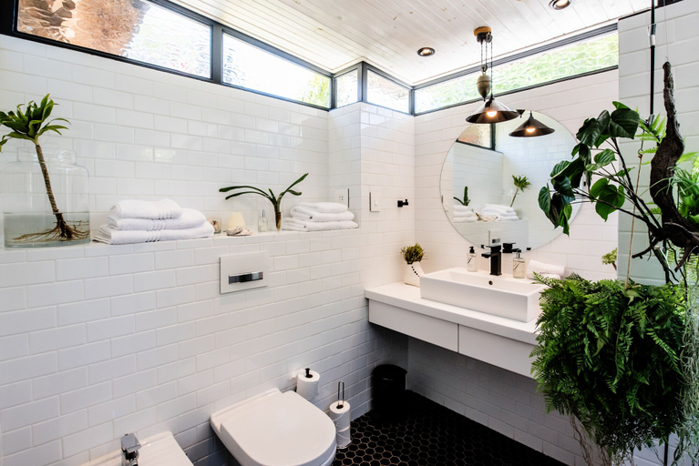 Bathroom 5, Wonderland Cape Town, City of Cape Town
