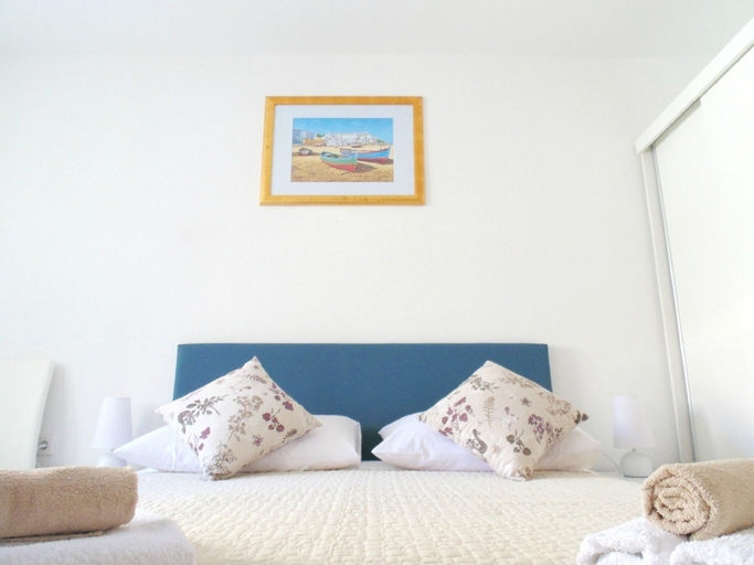 Others 4, Peruzovic Rooms 1, Split