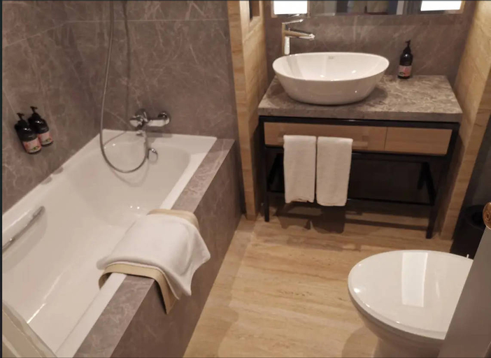Bathroom 3