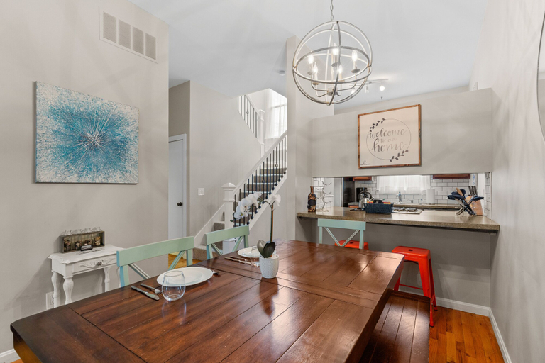 Others 5, Welcoming Lafayette Square Home - JZ Vacation Rentals, Saint Louis