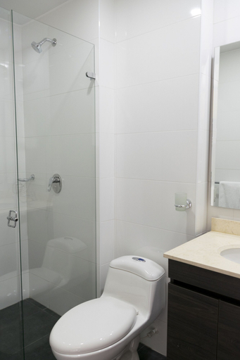 Bathroom 4, DAS HAUS, Santafé de Bogotá