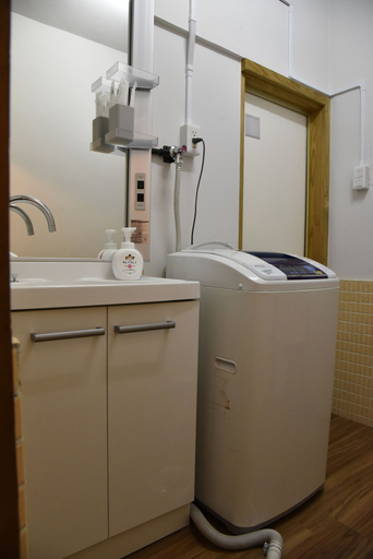 Bathroom 4, Kamekawa Yukari Ann, Beppu