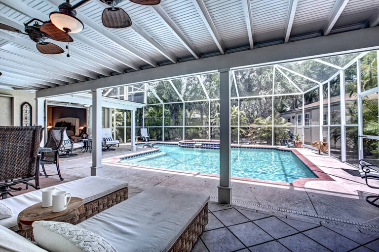 Sport & Beauty 3, Canopy Cottage on Siesta Key, Sarasota