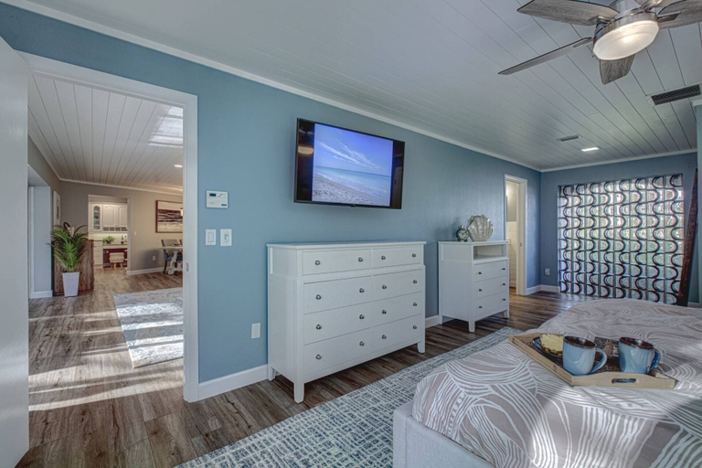 Bedroom 2, Azure Paradise on the Canal, Sarasota